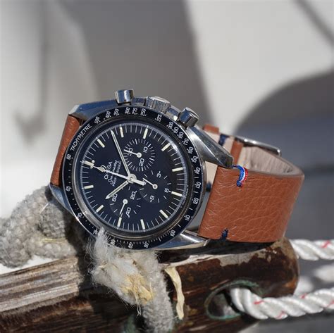 bracelet cuir montre omega speedmaster|omega speedmaster bracelet reference.